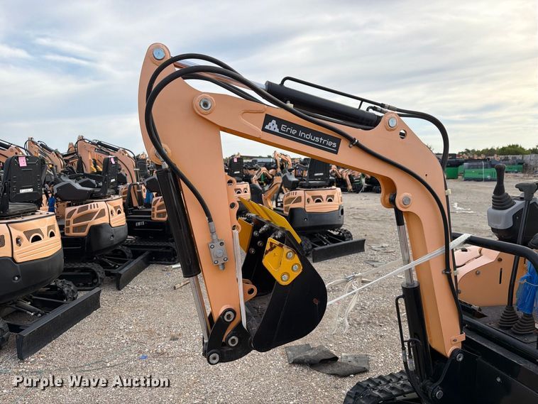 image for item EU1544 2024 Erie Industries EM15 mini excavator