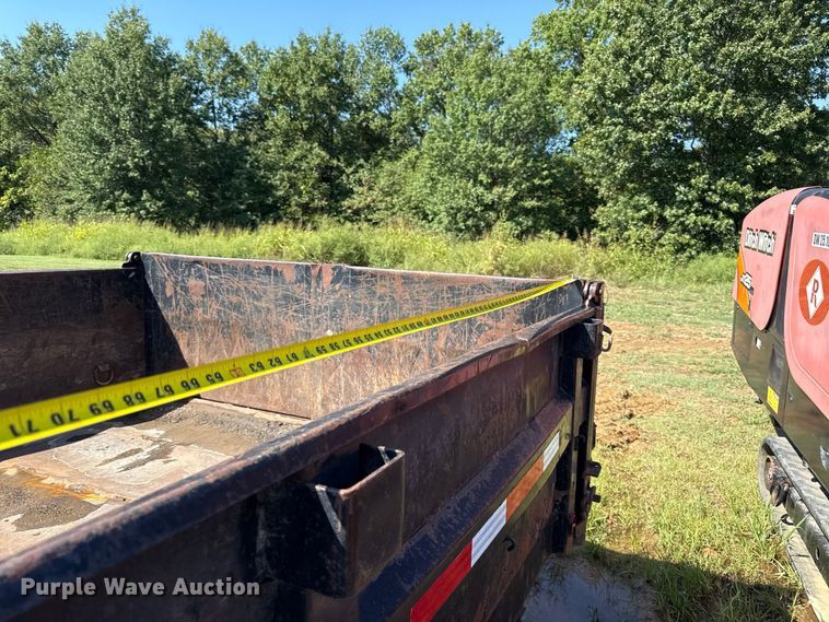 image for item EV6188 2015 PJ D7142 dump trailer