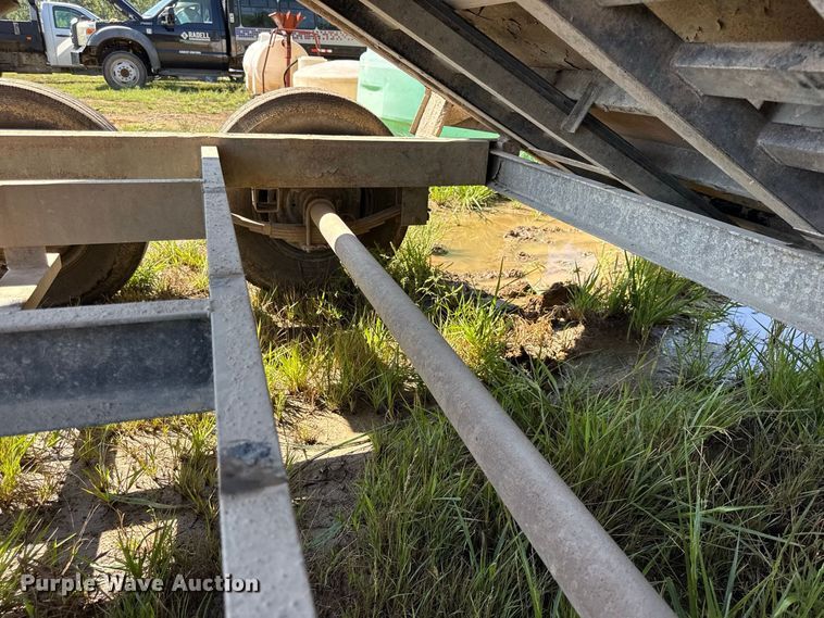 image for item EV6188 2015 PJ D7142 dump trailer