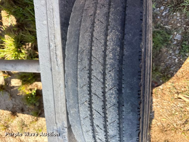 image for item EV6188 2015 PJ D7142 dump trailer