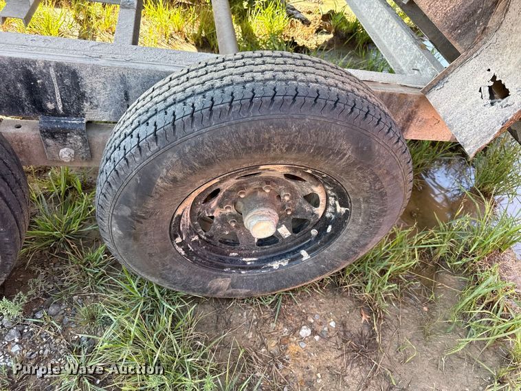 image for item EV6188 2015 PJ D7142 dump trailer