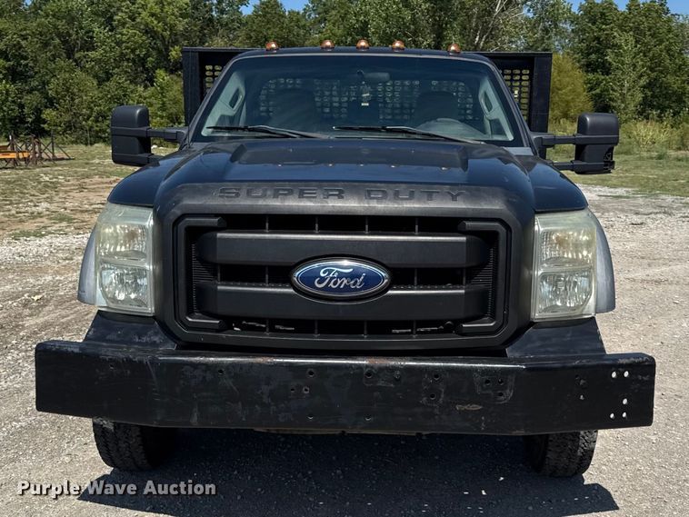 image for item EV6191 2011 Ford F550 Super Duty flatbed truck