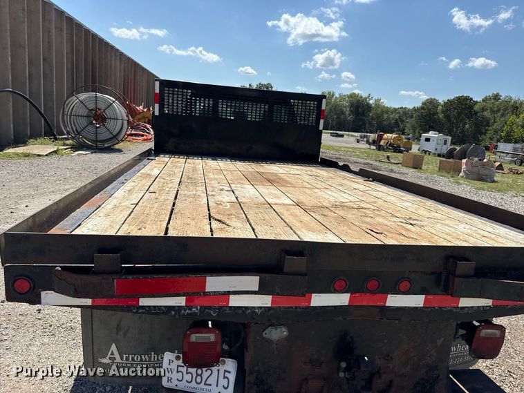 image for item EV6191 2011 Ford F550 Super Duty flatbed truck