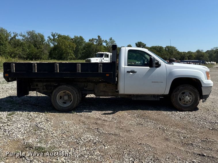 image for item EV6194 2014 GMC Sierra 3500HD dump flatbed pickup truck