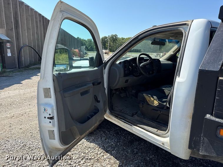 image for item EV6194 2014 GMC Sierra 3500HD dump flatbed pickup truck