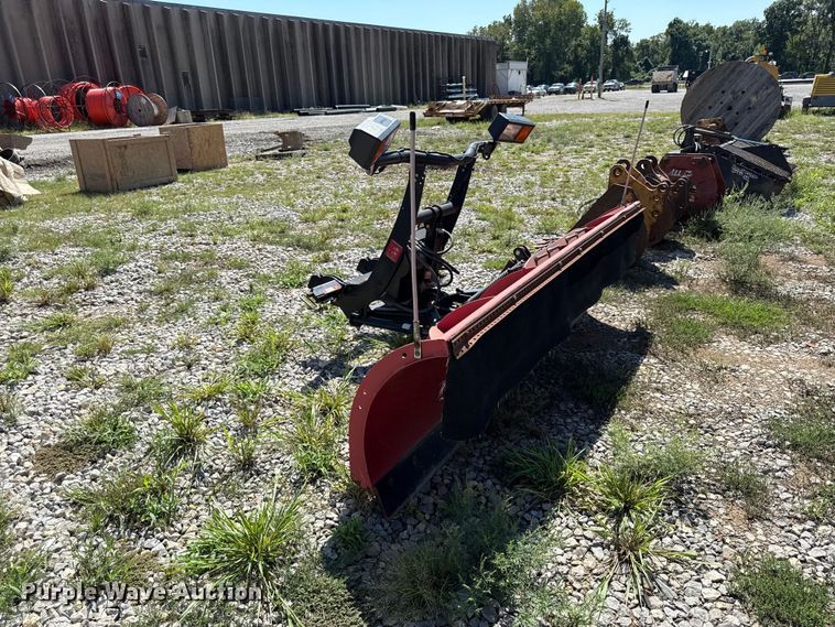 image for item EV6195 Boss 8' 6