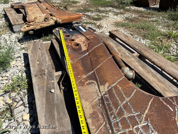 image for item EV6199 (3) vibratory plow blades