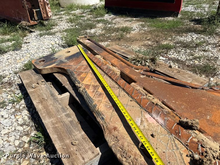 image for item EV6199 (3) vibratory plow blades