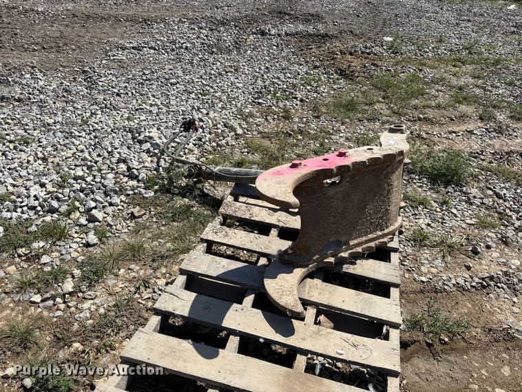 image for item EV6202 Excavator thumb