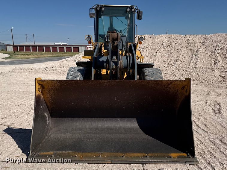 image for item EW4260 2007 John Deere 624J wheel loader