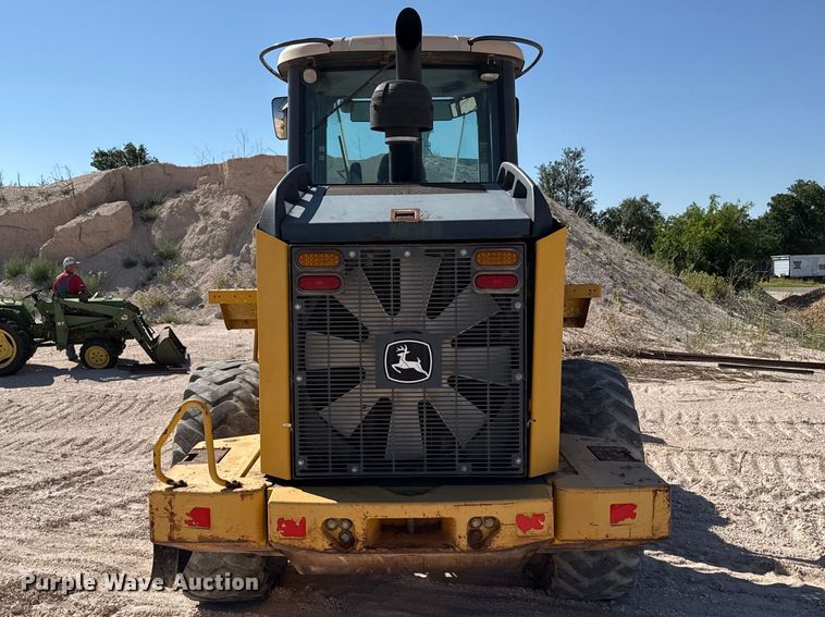 image for item EW4260 2007 John Deere 624J wheel loader