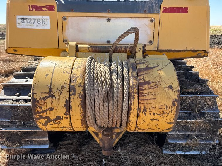 image for item EW4262 2005 John Deere 850J dozer