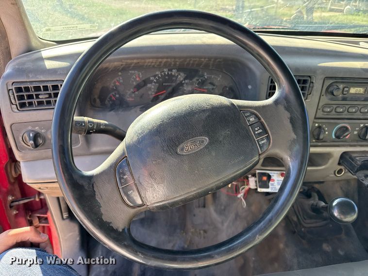 image for item EW4277 1999 Ford F550 well service truck