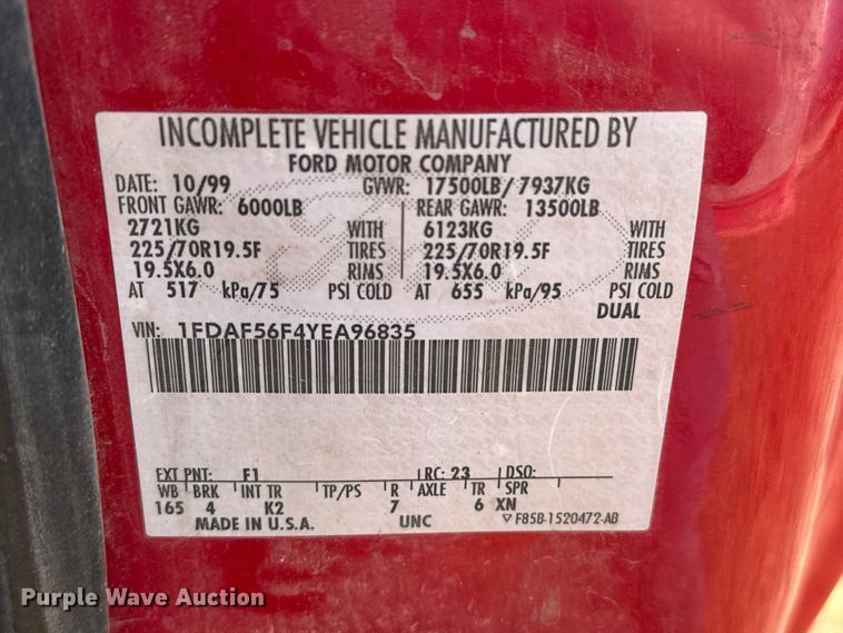 image for item EW4277 1999 Ford F550 well service truck