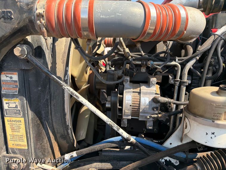 image for item EW8749 2011 Peterbilt 388 dump truck