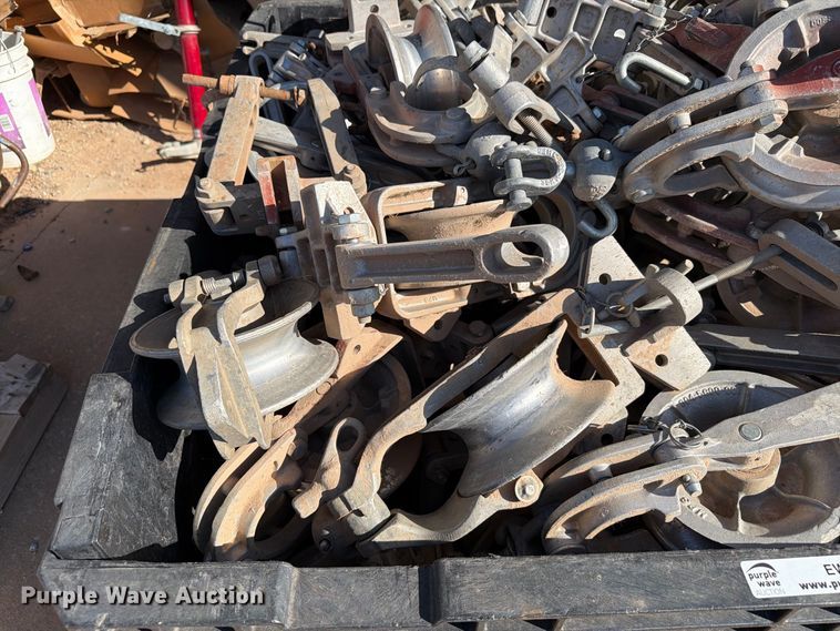 image for item EW8809  Aerial tools  