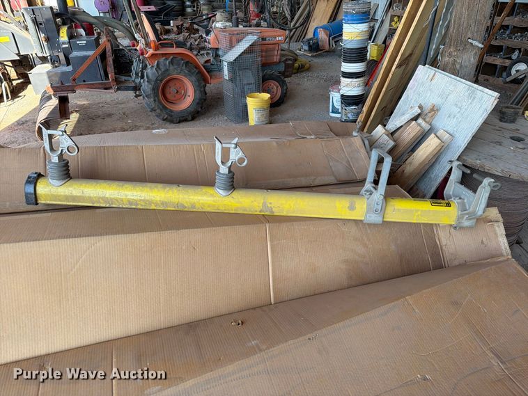image for item EW8809  Aerial tools  