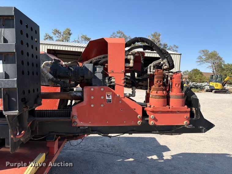 image for item EW8817 2012 Ditch Witch JT4020 Mach1 directional boring unit