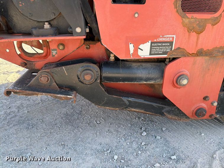 image for item EW8817 2012 Ditch Witch JT4020 Mach1 directional boring unit