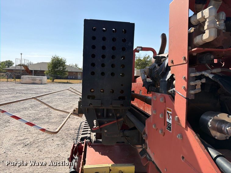 image for item EW8817 2012 Ditch Witch JT4020 Mach1 directional boring unit
