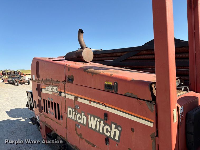image for item EW8817 2012 Ditch Witch JT4020 Mach1 directional boring unit