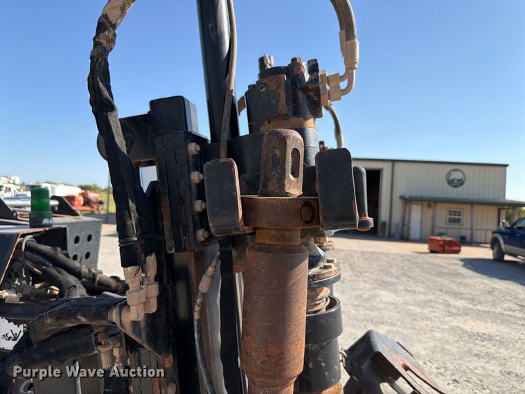 image for item EW8817 2012 Ditch Witch JT4020 Mach1 directional boring unit