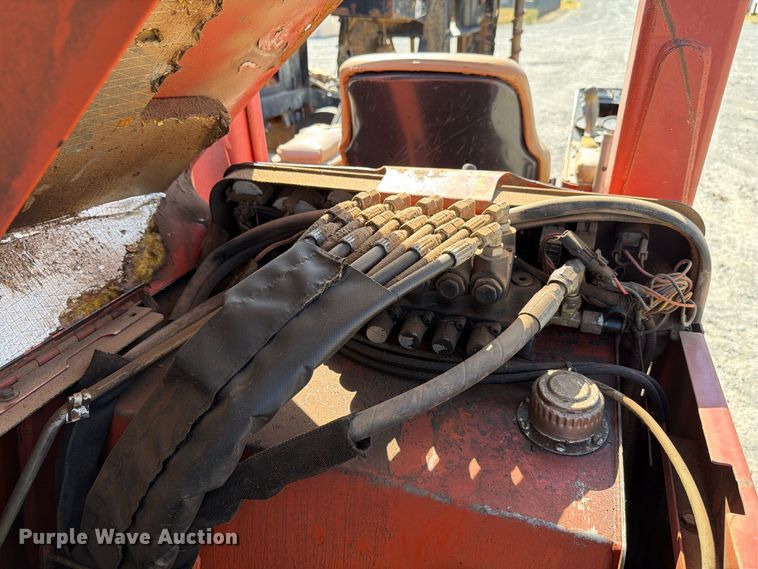 image for item EW8817 2012 Ditch Witch JT4020 Mach1 directional boring unit