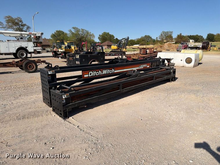 image for item EW8817 2012 Ditch Witch JT4020 Mach1 directional boring unit