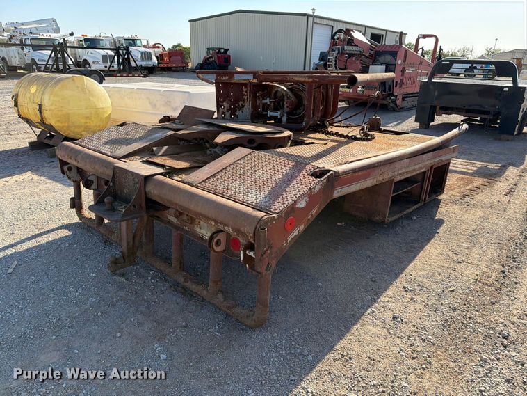 image for item EW8820 Winch truck bed