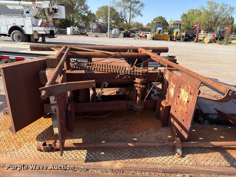 image for item EW8820 Winch truck bed