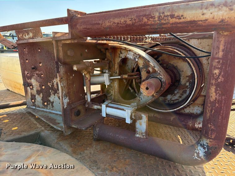 image for item EW8820 Winch truck bed