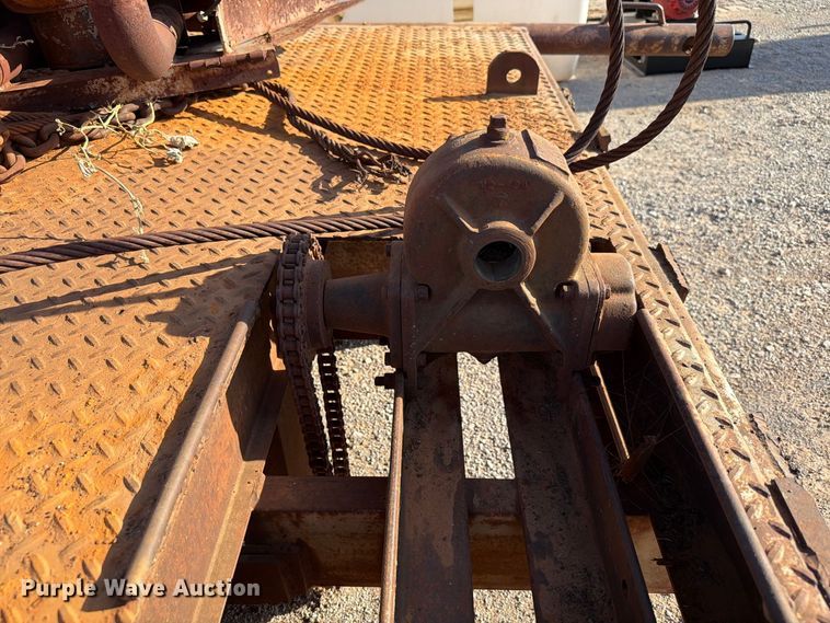 image for item EW8820 Winch truck bed