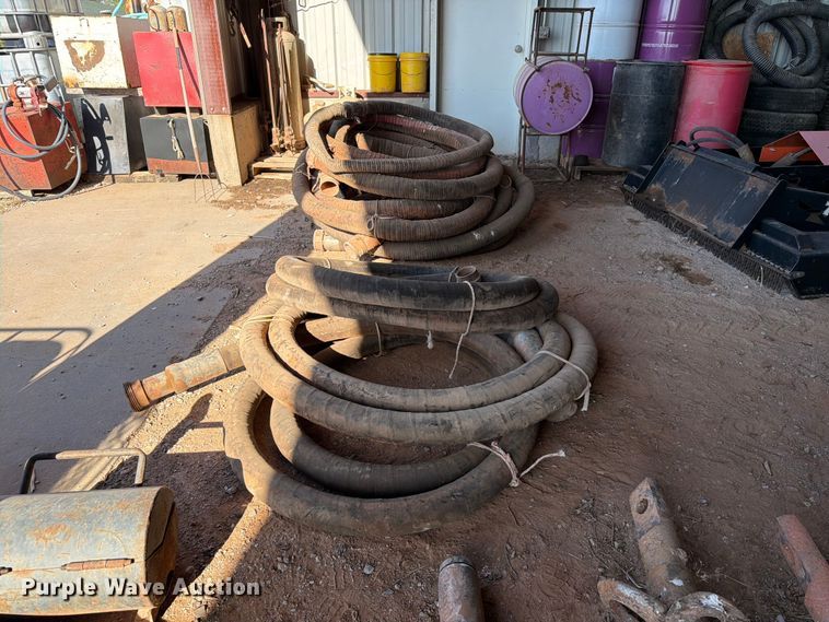 image for item EW8823 Various suction and pressure hoses
