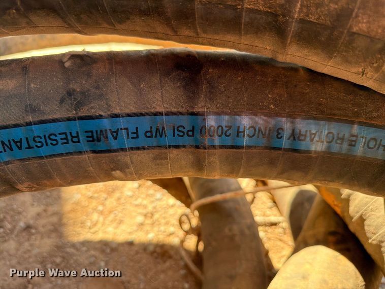 image for item EW8823 Various suction and pressure hoses