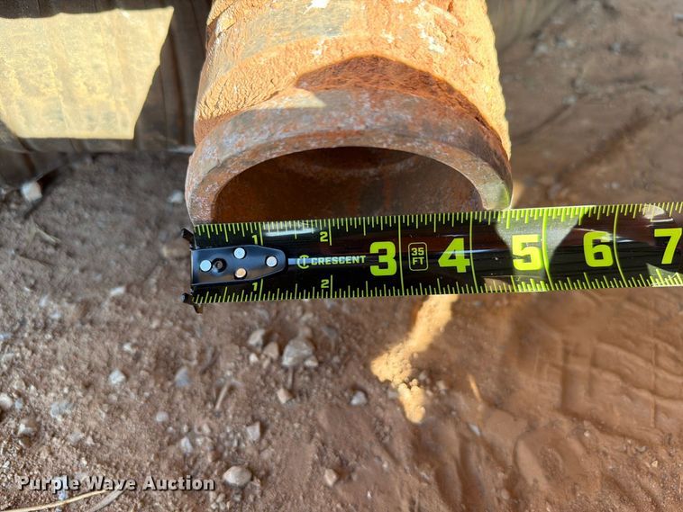 image for item EW8823 Various suction and pressure hoses