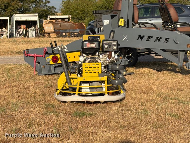image for item EW8872 Starvox ZJ-80 power trowel