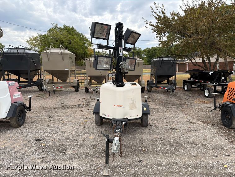 image for item EW8876 2017 TEREX RL4 light plant