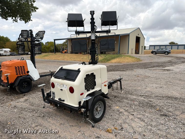 image for item EW8876 2017 TEREX RL4 light plant