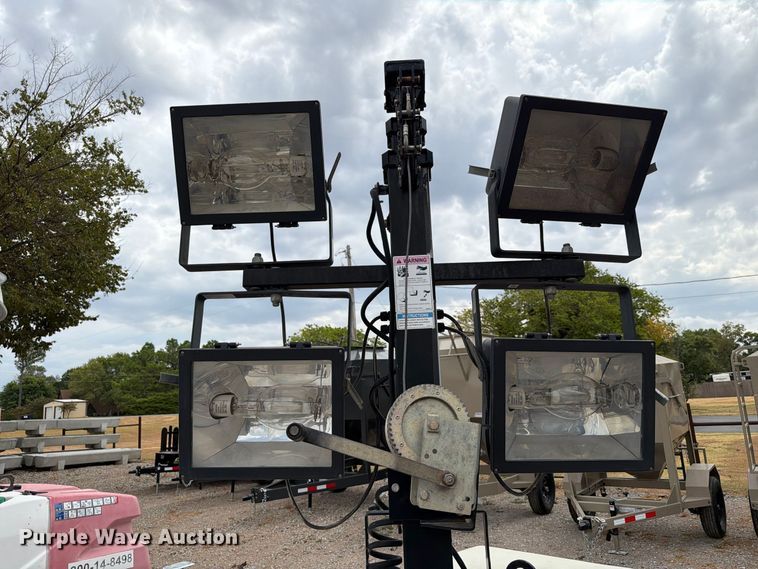 image for item EW8876 2017 TEREX RL4 light plant