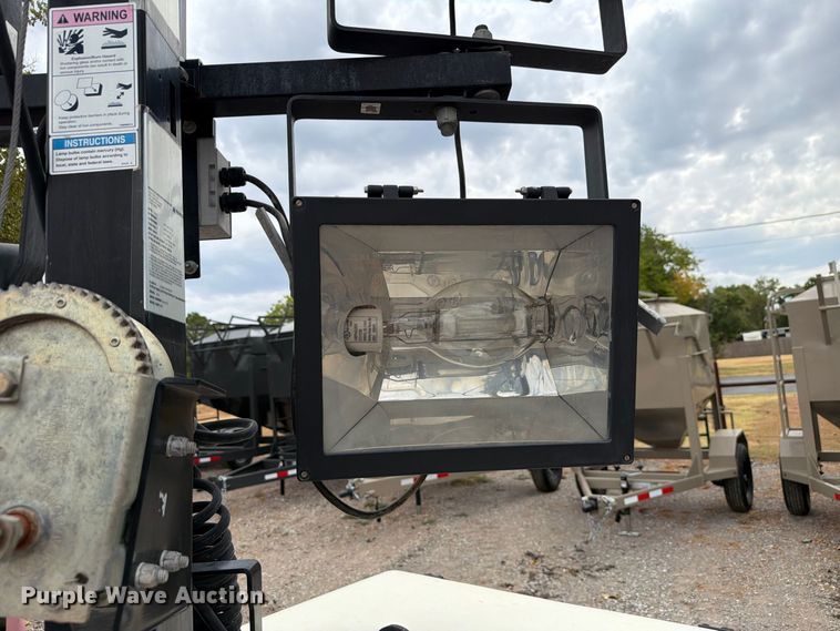 image for item EW8876 2017 TEREX RL4 light plant
