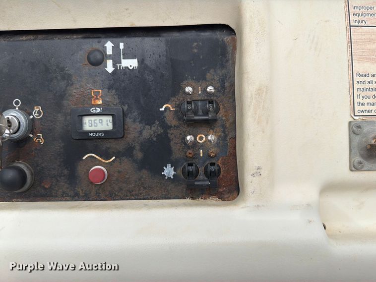 image for item EW8876 2017 TEREX RL4 light plant