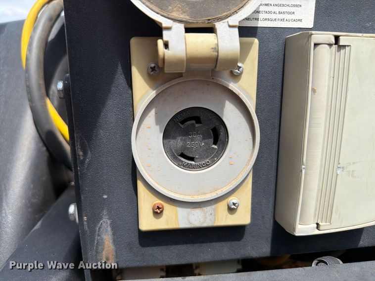 image for item EW8877 2018 Generac MLT6SMD light plant