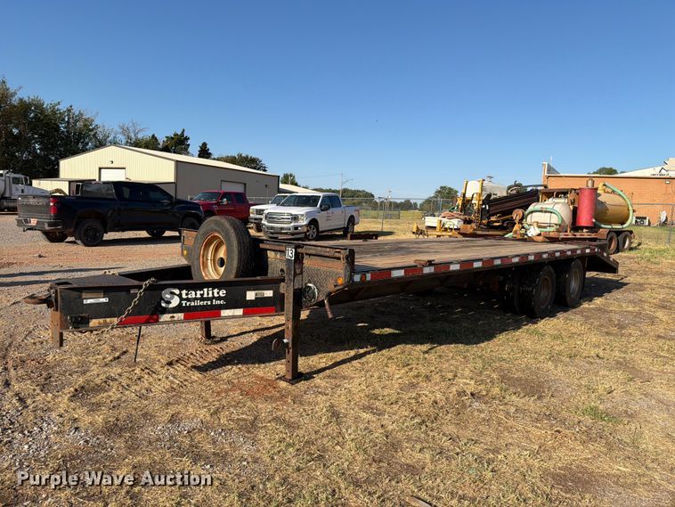 image for item EW8886 2009 Starlite equipment trailer