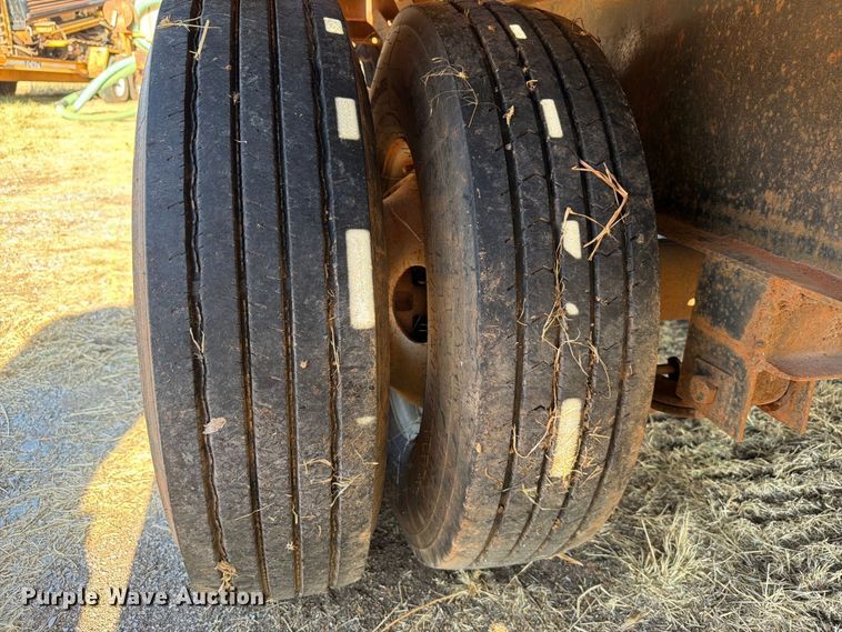 image for item EW8886 2009 Starlite equipment trailer