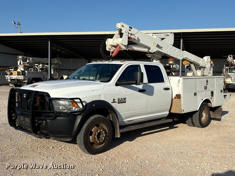 2014 RAM 5500 Crew Cab bucket truck