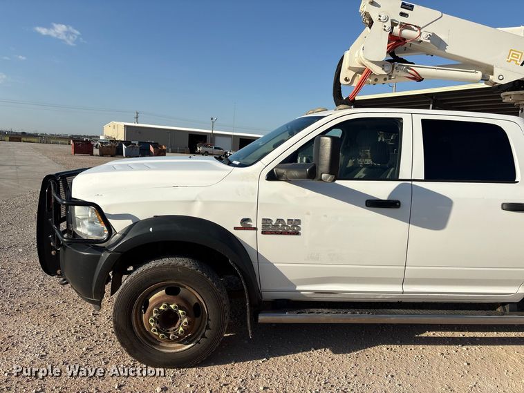 image for item EX0032 2014 RAM 5500 Crew Cab bucket truck