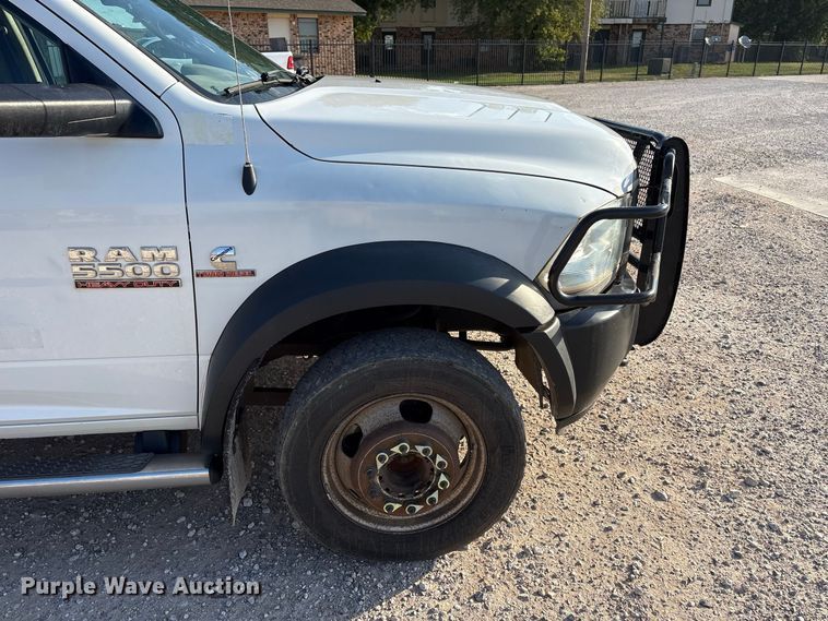 image for item EX0032 2014 RAM 5500 Crew Cab bucket truck