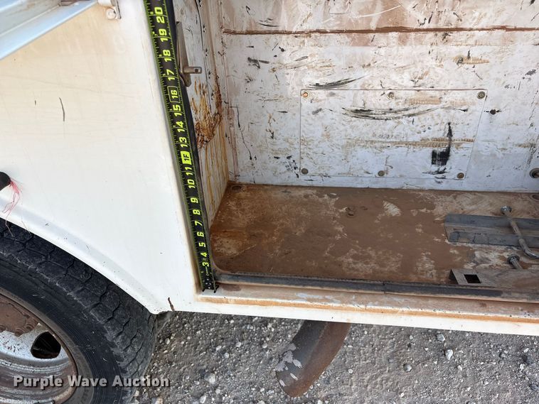 image for item EX0032 2014 RAM 5500 Crew Cab bucket truck