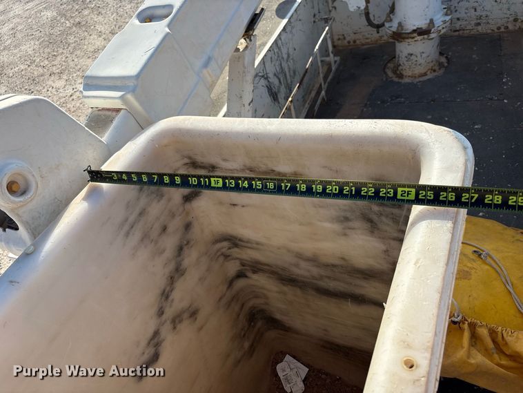 image for item EX0032 2014 RAM 5500 Crew Cab bucket truck