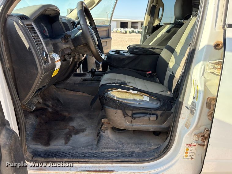 image for item EX0032 2014 RAM 5500 Crew Cab bucket truck